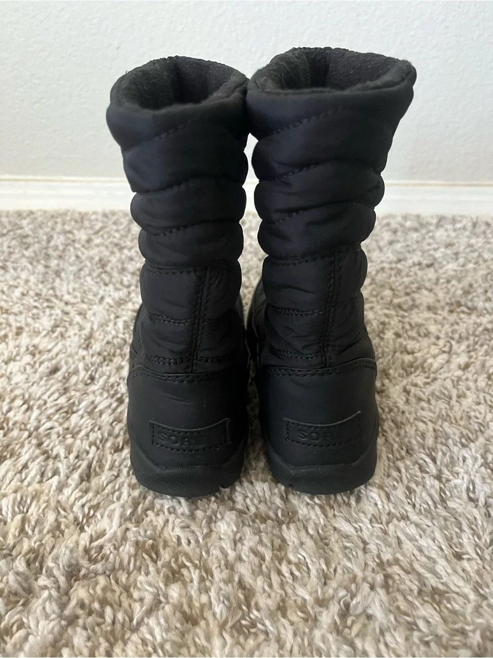 Sorel Black Quilted Slip-On Winter Boots in Black Children Size 11 NWOT
